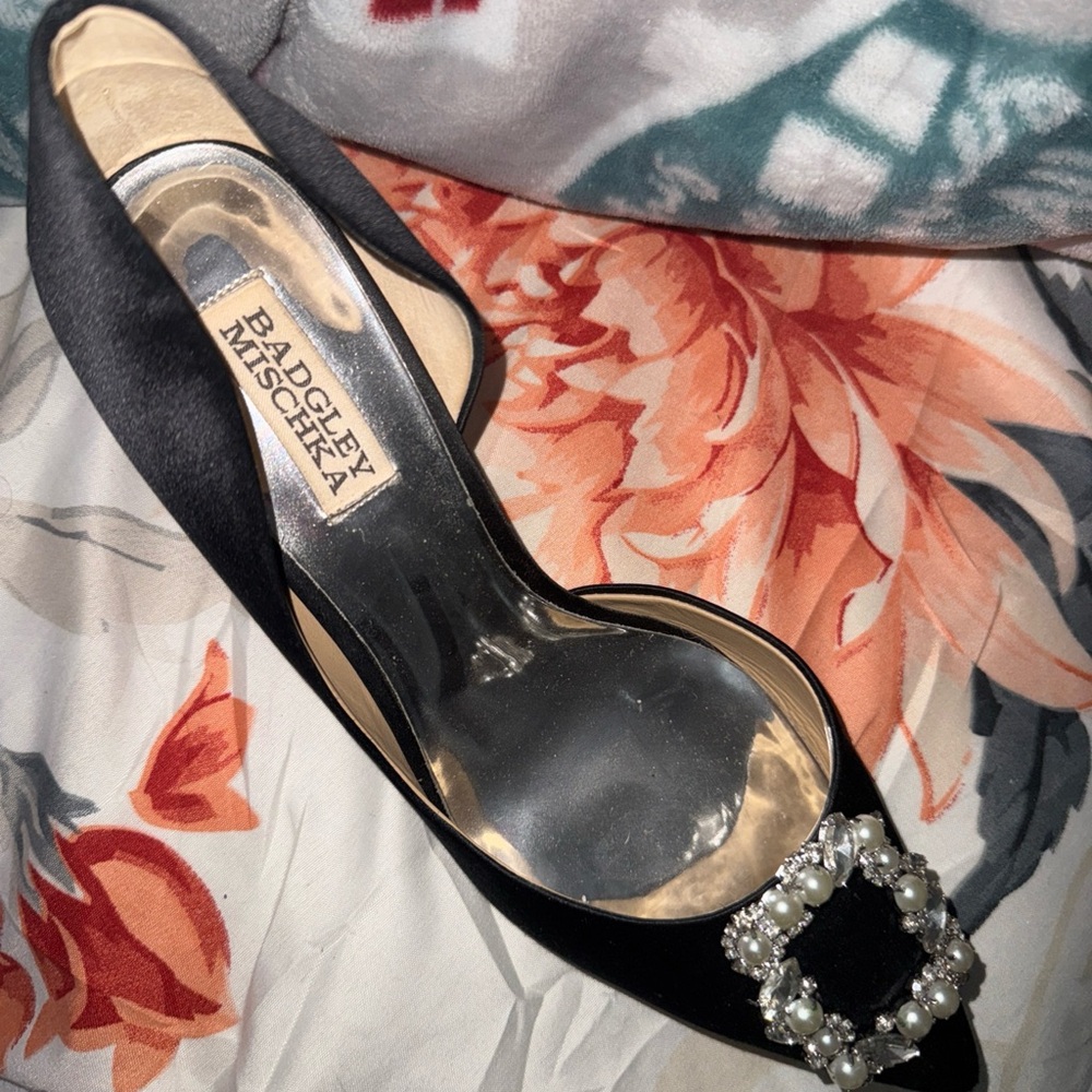 Badgley Mischka Black Satin Heels with Pearl Embellishment